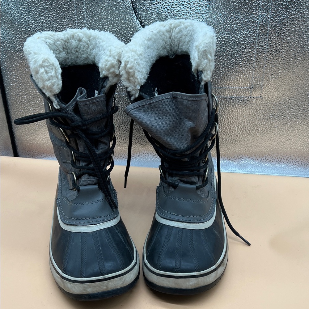 SOREL Carnival Boot Womens Size 8.5Pewter Gray Winter Waterproof Snow NL1495-035